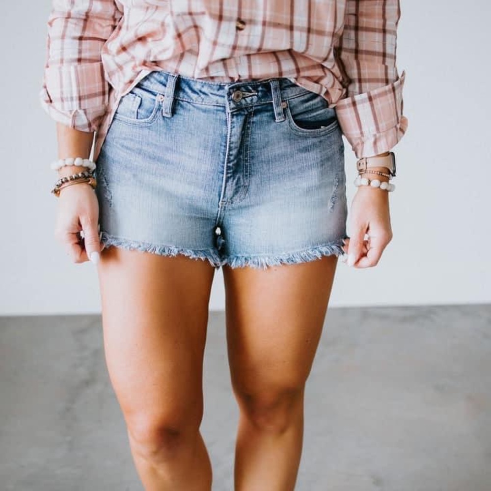 KanCan High Rise Shorts - Picture 2 of 6